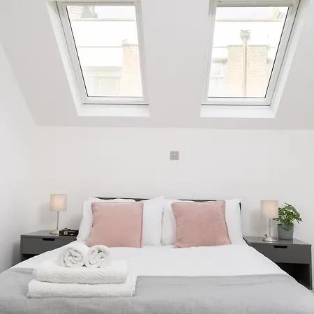 Oxford Street 2 Bedr, 3 Beds, 2,5 Bath, 2 Min Subway Apartment London Exterior photo