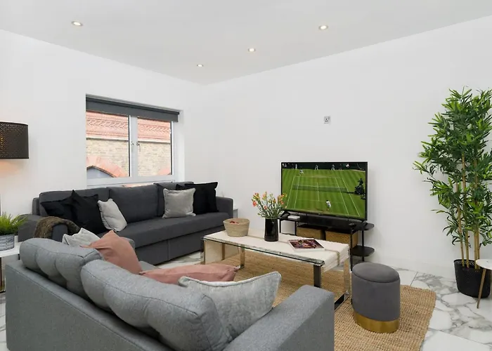 Oxford Street 2 Bedr, 3 Beds, 2,5 Bath, 2 Min Subway