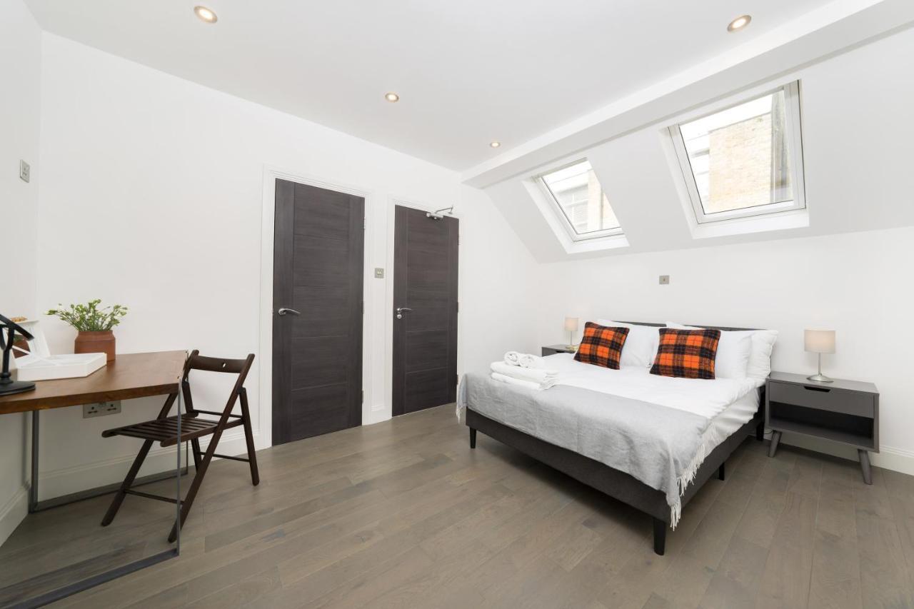 Oxford Street 2 Bedr, 3 Beds, 2,5 Bath, 2 Min Subway *